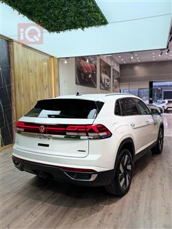 فولكسفاغن أطلس كروس سبورت